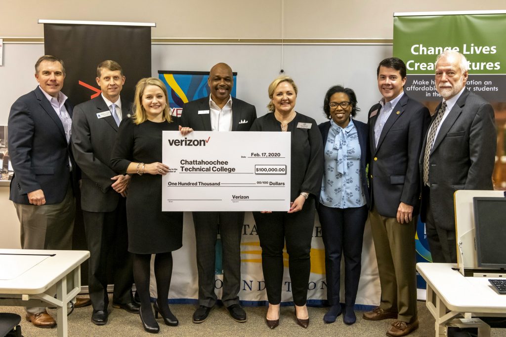 Verizon Foundation Awards 100,000 Grant to Chattahoochee