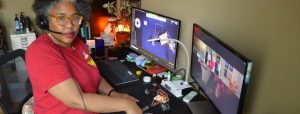 lady at a computer