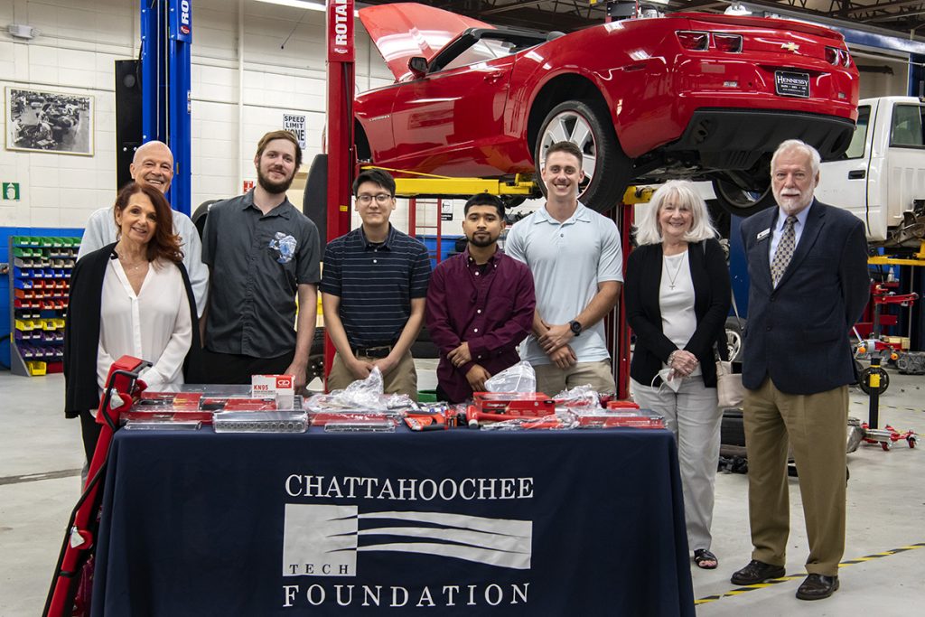 Shown here are Dutch Kral, Alan Peterson, Sean Willis, Juan Avila, Ivan Zappato, Chase Braithwaite, Claire Peterson, and Dr. Ron Newcomb.